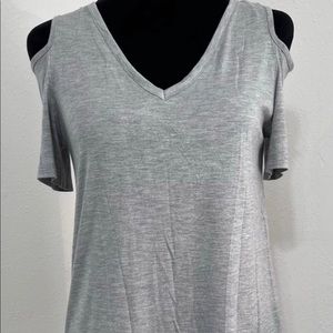 Michael Kors Vneck Top 🔥